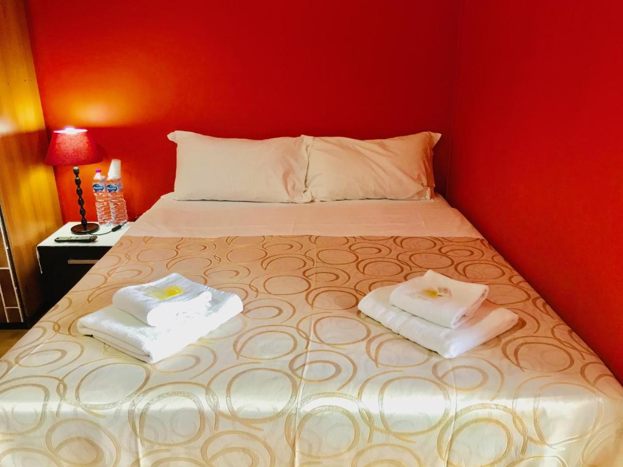 When In Rome Accommodation Eksteriør billede